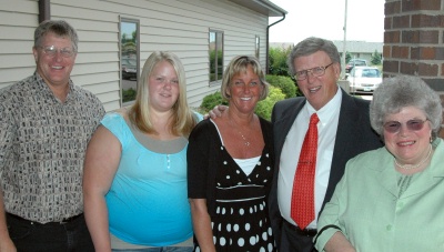 Ken & Marlene Hanson with their family