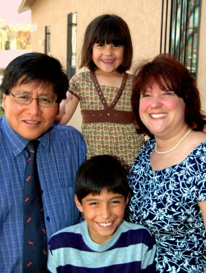 Victor & Marilyn Benally with their family